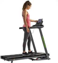 Tunturi Cardio Fit T40 Loopband - Inklapbaar - Hardloopband - 41 Trainingsprogramma's - Met Elektronische Hellingshoek - 1.0 Tot 16 Km/u -FitForce Outlet Winkel 1101x1200 5