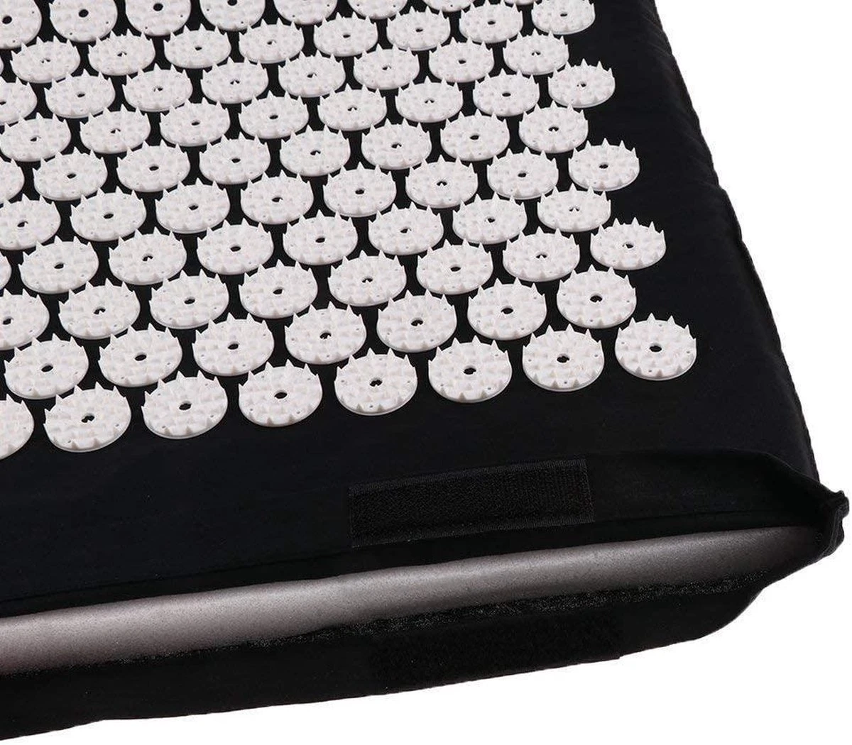 Parcura Acupressuur Mat Met Kussen 67x40 Cm - Spijkermat Acupunctuur Met 8500 Drukpunten - Incl. Draagtas - Zwart 2 Parcura Acupressuur Mat Met Kussen 67x40 Cm - Spijkermat Acupunctuur Met 8500 Drukpunten - Incl. Draagtas - Zwart - Afbeelding 2