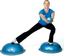 BOSU Balance Trainer PRO - Buikspiertrainer - Houdingstrainer - Balanstrainer - Balans - Coordinatie -FitForce Outlet Winkel 1200x1063