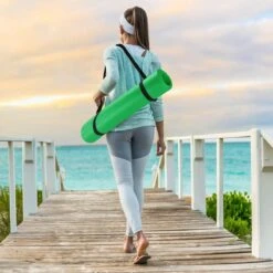 Athletix® Premium NBR Fitnessmat - Yogamat - 183 X 61 X 1.5 Cm - Met Draagriem En Draagtas - Groen 9 Athletix® Premium NBR Fitnessmat - Yogamat - 183 X 61 X 1.5 Cm - Met Draagriem En Draagtas - Groen -FitForce Outlet Winkel 1200x1200 1397