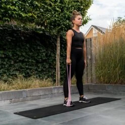 FITELASTIX® Premium Weerstandsband Lang - Voor Elk Niveau - Alles In 1 - Full Body - Resistance Band - Fitness Elastiek - Sport Elastiek Fitness - Met Handvatten - Inclusief Instructievideo's - Roze -FitForce Outlet Winkel 1200x1200 1456