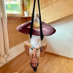Therapeutische Hangmat YOGA ICON | Aerial Yoga | 280*150cm | Zwart | Inclusief Handige Draagtas En 1 Plafondhaak | Workout | Training En Ontspanning | -FitForce Outlet Winkel 1200x1200 1545