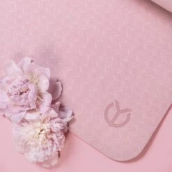 Cabau Lifestyle - Yogamat / Sportmat / Fitnessmat Inclusief Draagriem - Anti-slip - 183x61 Cm - Extra Dik 6 Mm - Lichtroze -FitForce Outlet Winkel 1200x1200 1627