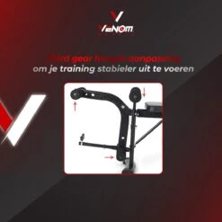 Venom Sports Halterbank – Fitnessbank – Verstelbare Rugleuning – Uiterst Geschikt Voor Gewichten – Incl. Beenhouder – Zachte Handgrepen – PU Kussens – Triangel Structuur – Inklapbaar - Zwart - 182x116x112cm -FitForce Outlet Winkel 1200x1200 330