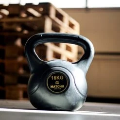 Matchu Sports - Kettlebell - Full Body Workout - Kettlebell 8kg - Gewichten - Zwart -FitForce Outlet Winkel 1200x1200 425