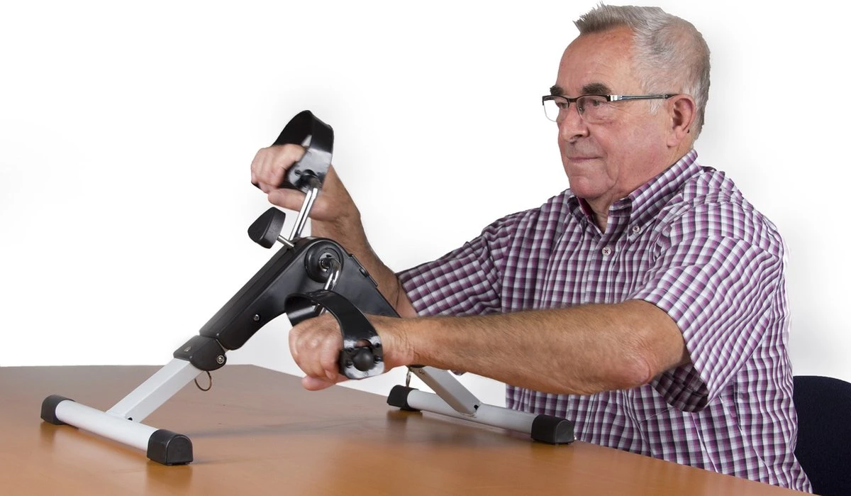 Stoelfiets - VirtuFit V2 Opvouwbare Bureaufiets - Instelbare Weerstand - Hometrainer 4 Stoelfiets - VirtuFit V2 Opvouwbare Bureaufiets - Instelbare Weerstand - Hometrainer - Afbeelding 4