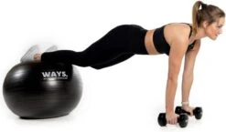 WAYS. Fitnessbal - Inclusief Pomp - Zwart - 75 Cm 7 WAYS. Fitnessbal - Inclusief Pomp - Zwart - 75 Cm -FitForce Outlet Winkel 1200x703