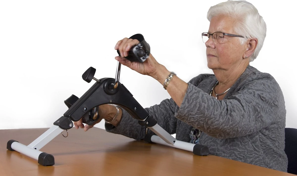 Stoelfiets - VirtuFit V2 Opvouwbare Bureaufiets - Instelbare Weerstand - Hometrainer 6 Stoelfiets - VirtuFit V2 Opvouwbare Bureaufiets - Instelbare Weerstand - Hometrainer - Afbeelding 6