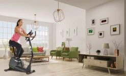 Tunturi Star Fit E100 HR I Plus Hometrainer - Ergometer - Fitnessfiets - Bluetooth - 21 Trainingsprogramma's - 16 Weerstandniveaus - Kleur: Zwart -FitForce Outlet Winkel 1200x727 1