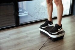 Rebblo Fitness Trilplaat - Vibratieplaat - 99 Snelheidsniveaus - Voetmassage Functie - Incl. Weerstandsbanden En Afstandsbediening.- Max. 120 Kg - 58 X 42 X 16 Cm -FitForce Outlet Winkel 1200x799 46