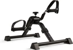 KIMO DIRECT Stoelfiets Met Antischuifband - LCD-scherm - Opvouwbaar - Fietstrainer - Bureaufiets - Deskbike - Zwart 10 KIMO DIRECT Stoelfiets Met Antischuifband - LCD-scherm - Opvouwbaar - Fietstrainer - Bureaufiets - Deskbike - Zwart -FitForce Outlet Winkel 1200x819 4