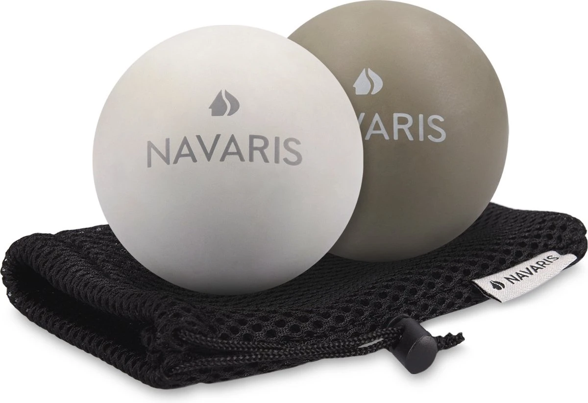 Navaris Lacrosse Massageballen - 2x Triggerpoint Massage Bal Voor Rug, Benen En Nek - Fascia Voetroller Ballen Voor Zelfmassage - Set Van 2 1 Navaris Lacrosse Massageballen - 2x Triggerpoint Massage Bal Voor Rug, Benen En Nek - Fascia Voetroller Ballen Voor Zelfmassage - Set Van 2