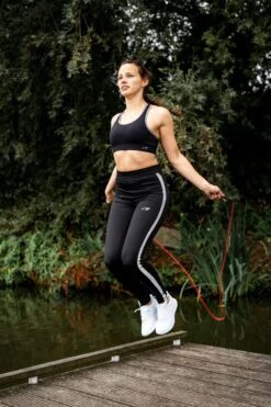 Avento Springtouw Basic - Slim Grip - Zwart -FitForce Outlet Winkel 799x1200 13