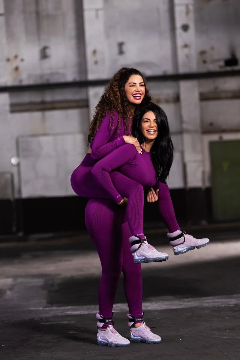 Cabau Lifestyle Enkel- En Polsgewichten - 2x 0.5 Kg - Waterdicht Neopreen - Makkelijk Verstelbaar - Fitness Enkel- Polsband 4 Cabau Lifestyle Enkel- En Polsgewichten - 2x 0.5 Kg - Waterdicht Neopreen - Makkelijk Verstelbaar - Fitness Enkel- Polsband - Afbeelding 4