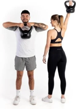 WAYS. Kettlebell - 6 KG - PVC - Zwart 6 WAYS. Kettlebell - 6 KG - PVC - Zwart -FitForce Outlet Winkel 837x1200 1