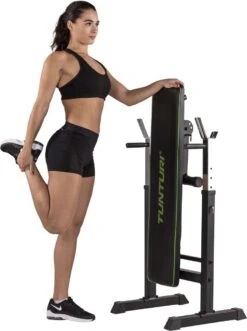 Tunturi WB20 Halterbank - Fitnessbank - Trainingsbank - Utility Bench - Opklapbaar - Bankdrukbank - Kleur: Zwart -FitForce Outlet Winkel 895x1200 1