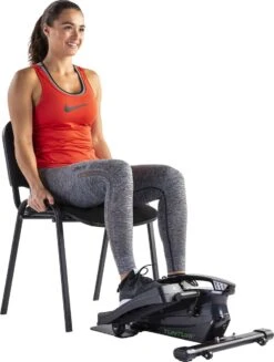 Tunturi Cardio Fit D10 Deskbike - Bureaufiets Voor Op Kantoor - Fietstrainer Voor Onder Het Bureau - Compact -FitForce Outlet Winkel 907x1200 1