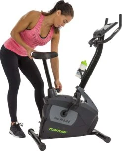 Tunturi Star Fit B100 Hometrainer - Fitness Fiets - 16 Weerstandsniveaus - Verstelbaar - Ergonomisch - Hartslagmeter -FitForce Outlet Winkel 976x1200 1